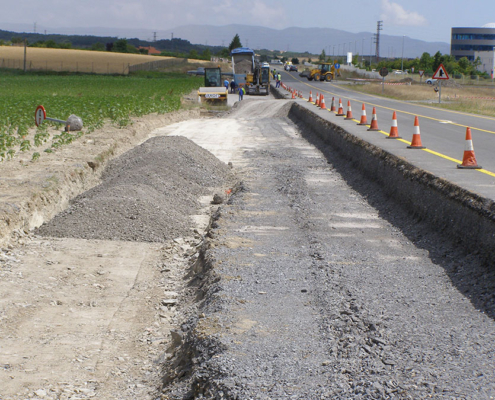 Acondicionamiento y mejora de la intersección de la carretera A-3604 con acceso al Parque Tecnológico de Araba