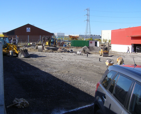 Urbanización exterior y habilitación de supermercado Eroski en Ali-Gobeo (Vitoria-Gasteiz)
